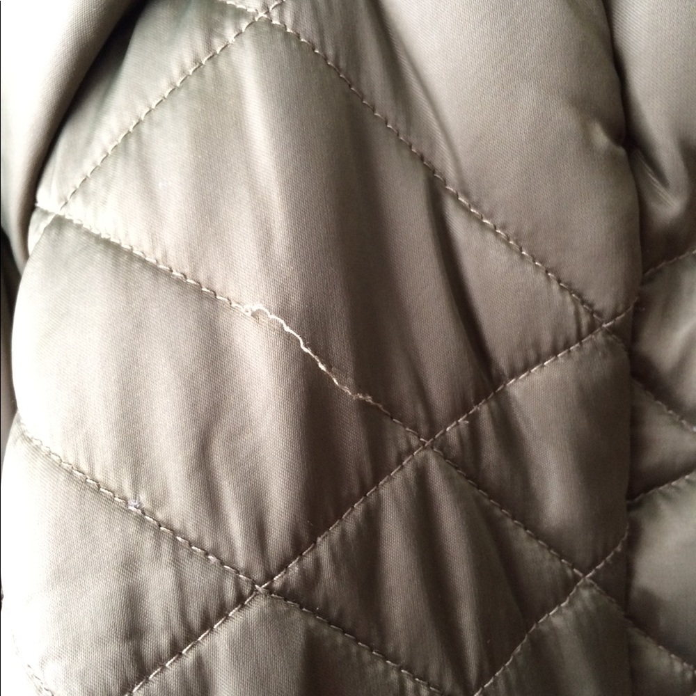 HP 🎉10/2🎉 THE NORTH FACE Aconcagua Parka Jacket - Picture 8 of 8